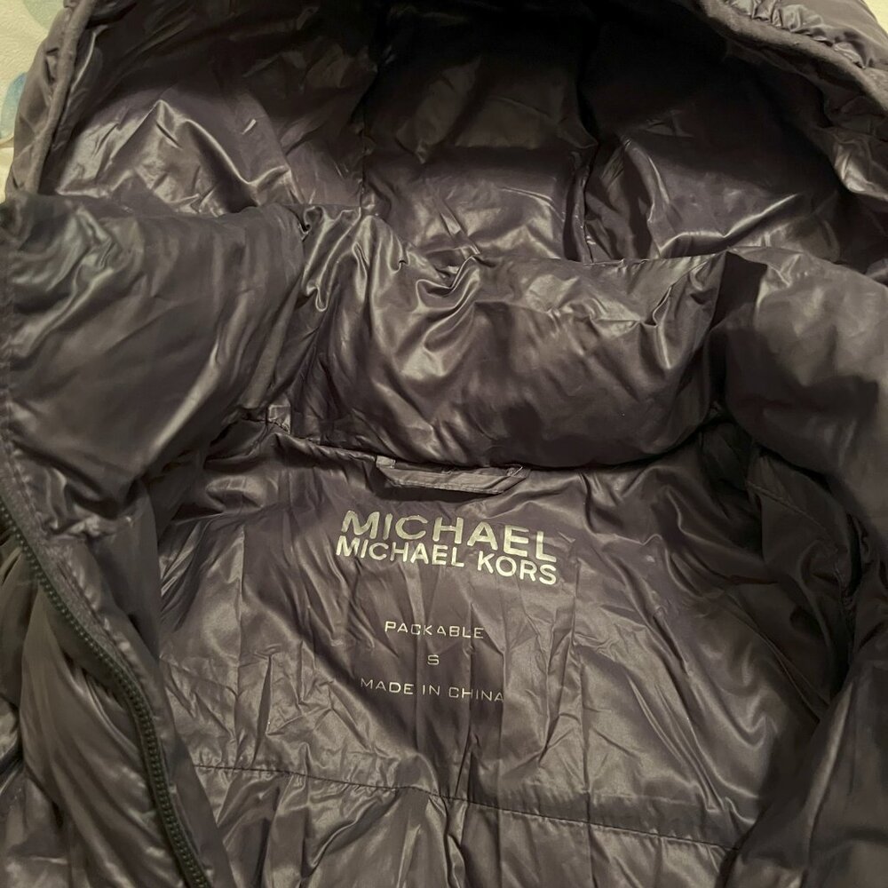 Michael Kors Packable Jacket. Size Small - image 4